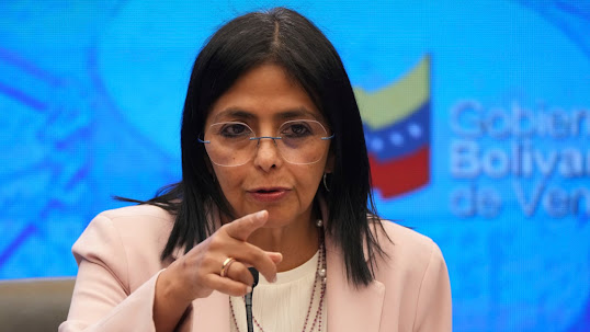 ট্রাম্পের হুংকারেই কি কেঁপে উঠলেন ডেলসি? 1 image 10