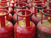 ফের বাড়ল গ্যাসের দাম!