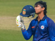 হঠাৎ দল ছাড়ল বৈভব সূর্যবংশী! বিজয় হজারে ট্রফিতে খেলছেন না শুক্রবারের ম্যাচ