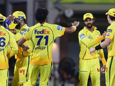 ডিসির বিরুদ্ধে হারের ধারা ভাঙতে চাইছে সিএসকে