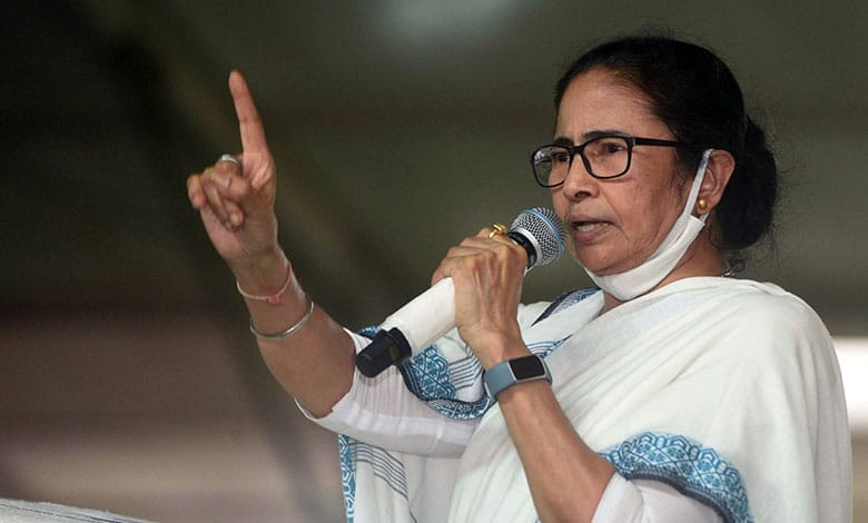 তৃণমূলের ইভিএম কারচুপির অভিযোগ অস্বীকার করল নির্বাচন কমিশন! 1 image 3